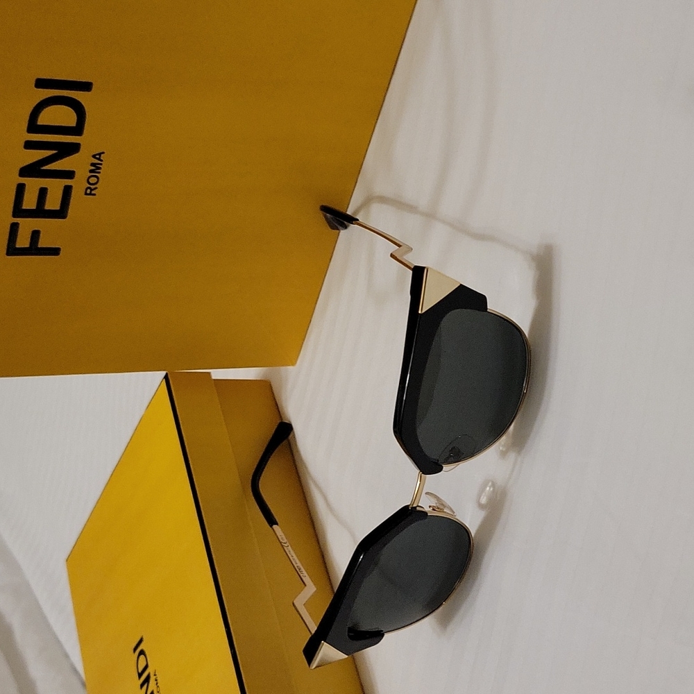 FENDI Cat -Eye Sunglasses -  Black and Gold